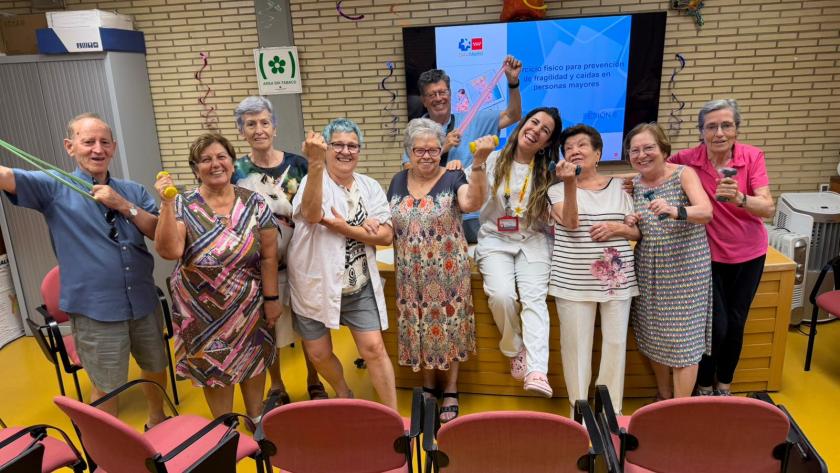 El Centro de Salud Puerta Bonita de la Comunidad de Madrid ofrece consejos y ejercicios a las personas mayores para prevenir caídas El Centro de Salud Puerta Bonita de la Comunidad de Madrid ofrece consejos y ejercicios a las personas mayores para prevenir caídas