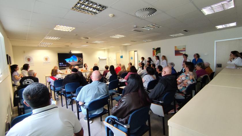 El Hospital público Infanta Leonor promueve un nuevo encuentro entre pacientes hematológicos, cuidadores y profesionales sanitarios
