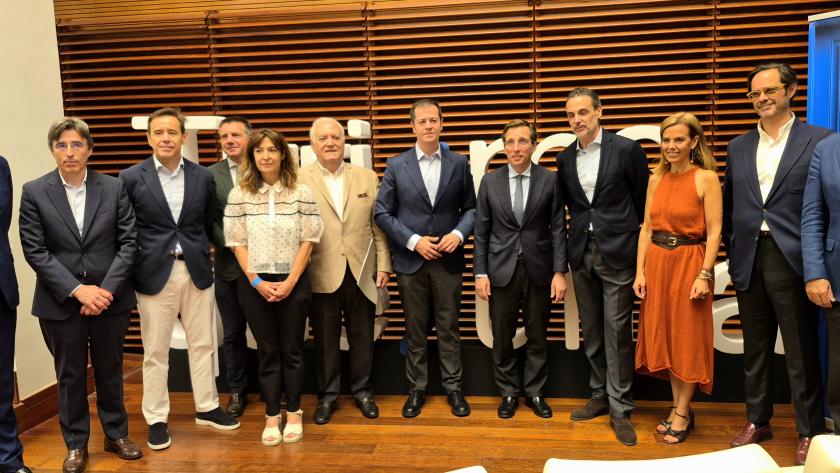 El viceconsejero Luis Martín durante la presentación de una iniciativa de Exceltur 