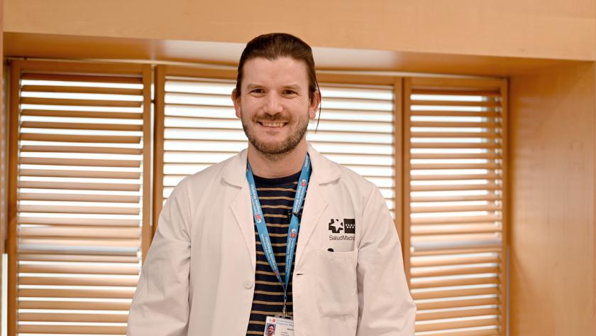 Álvaro Irigoyen, microbiólogo del Hospital Gregorio Marañón Profesional sanitario del Hospital Gregorio Marañón