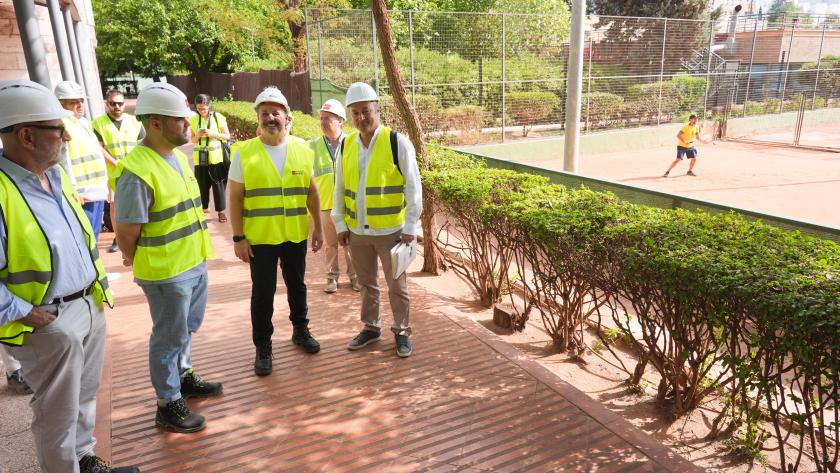 Mariano De Paco Serrano visita las obras de Milla Canal