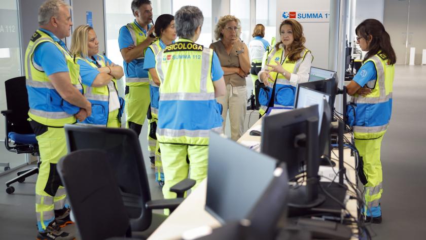 Fátima Matute en un momento de su visita el centro coordinador del SDUMMA 112 Fátima Matute en un momento de su visita el centro coordinador del SDUMMA 112