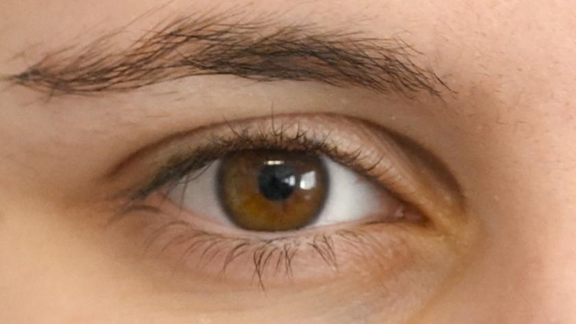Primer plano de un ojo humano