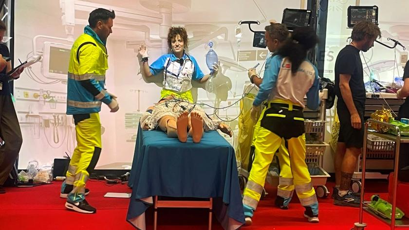 El SUMMA 112 representó a España en el Congreso Europeo de Medicina de Urgencias Emergencias Imagen del equipo de sanitarios de SUMMA 112 que compitió en el Congreso Europeo de Emergencias