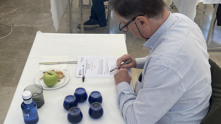 Concurso de catadores de aceite de oliva de la Comunidad de Madrid Concurso de catadores de aceite de oliva de la Comunidad de Madrid
