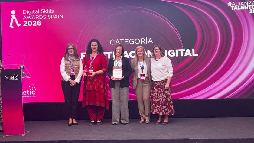 La Comunidad de Madrid es reconocida en los Digital  Skills Awards 2026 por su labor para reducir la brecha  digital en las zonas rurales de la región