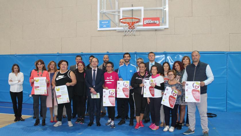 El director general de Salud Pública ha presentado dos planes dirigidos a mujeres con cáncer de mama y personas con sobrepeso
