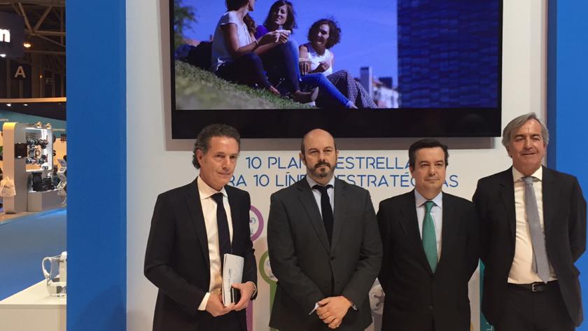 Pedro Rollán inaugurando la segunda edición del SIGA