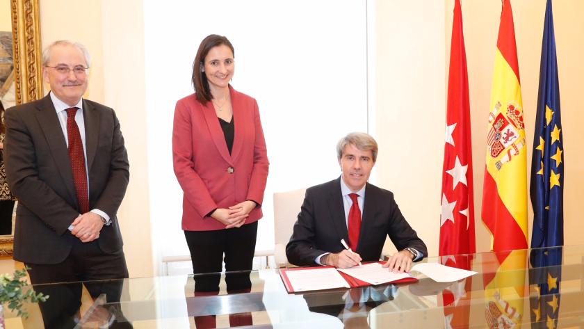 GARRIDO PARTICIPA EN LA FIRMA DEL MANIFIESTO #DondeEstánEllas GARRIDO PARTICIPA EN LA FIRMA DEL MANIFIESTO #DondeEstánEllas