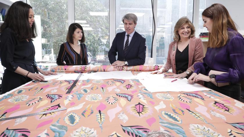 El presidente de la Comunidad de Madrid, Ángel Garrido, en la empresa de inserción con más puestos de trabajo de la región y que integra a mujeres en El presidente de la Comunidad de Madrid, Ángel Garrido, en la empresa de inserción con más puestos de trabajo de la región y que integra a mujeres en