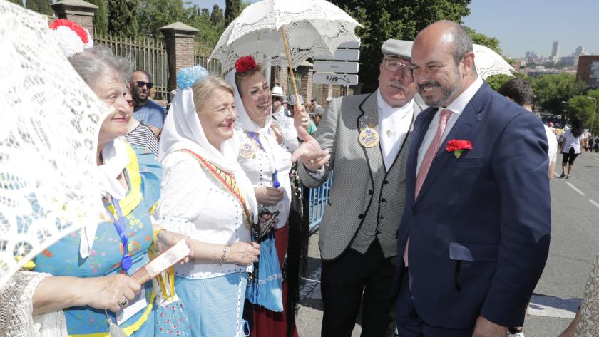 Rollán, con los madrileños en la pradera de San Isidro