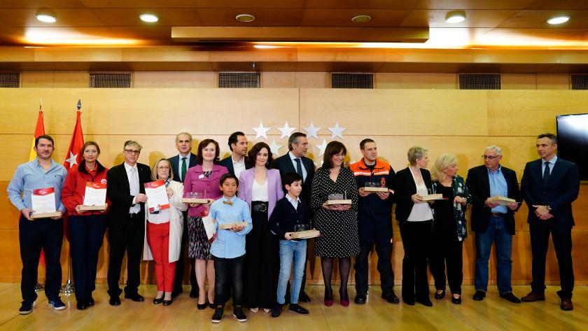 Díaz Ayuso: “El 112 es una historia de éxito y un símbolo de unión en lo esencial que todos compartimos” Isabel Díaz Ayuso en la entrega de premios con motivo del Día Europeo del 112
