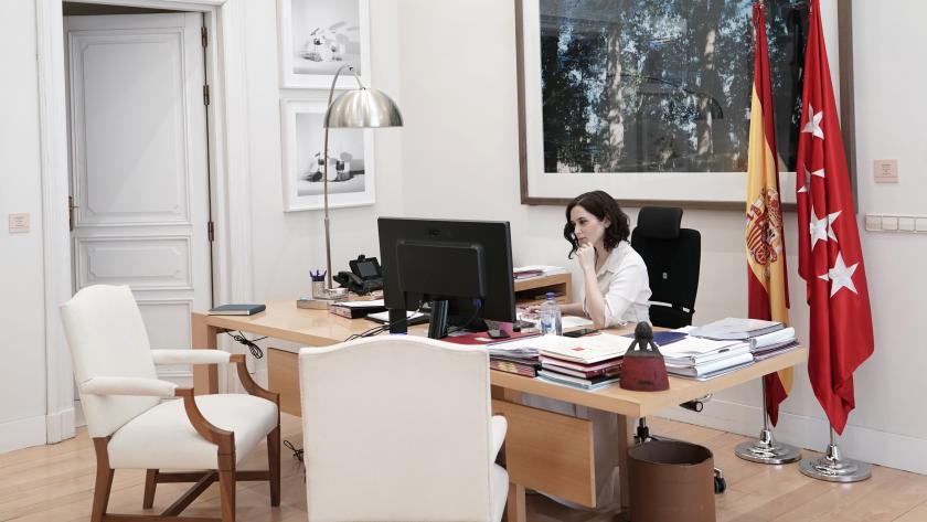 Isabel Díaz Ayuso durante la videoconferencia con Pedro Sánchez