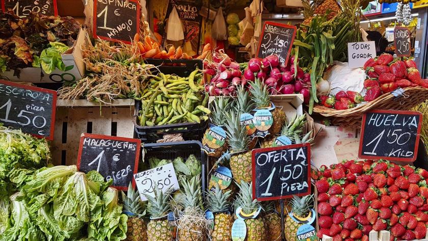 mercado de frutas y verduras