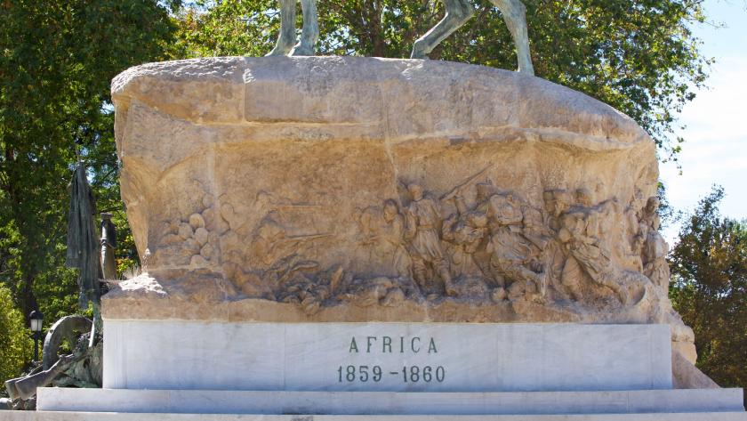Monumento Ecuestre al General Martínez Campos 