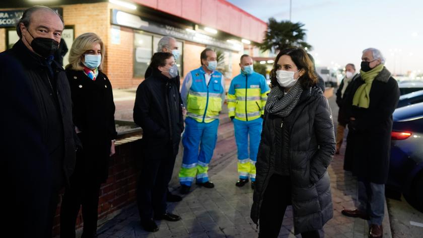 Isabel Diaz Ayuso visita el dispositivo de test en Mercamadrid Isabel Díaz Ayuso en Mercamadrid