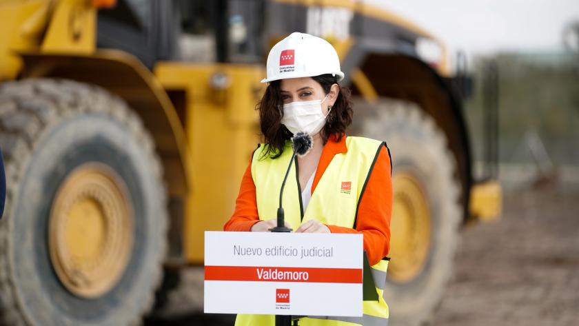 Isabel Díaz Ayuso, en el inicio de las obras del nuevo Palacio de Justicia de Valdemoro