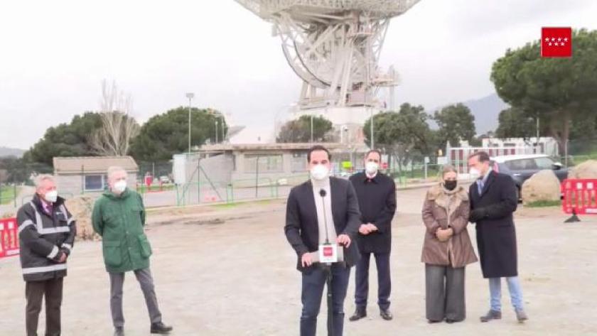 Ignacio Aguado presenta la publicación Las escaleras al cielo