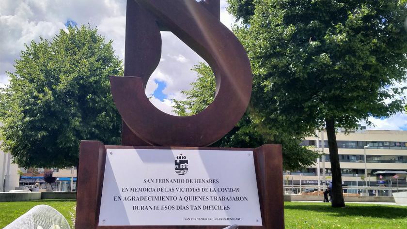 Monolito homenaje