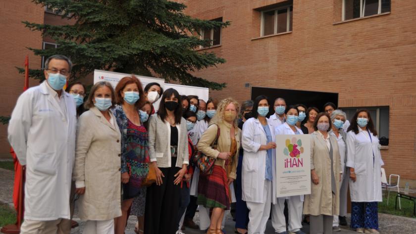 El reconocimiento al centro es un trabajo de sus profesionales que se inició en 2011 El HUPA, acreditado como Hospital IHAN