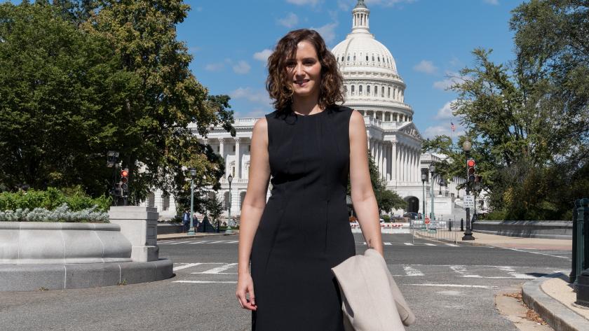 La presidenta de la Comunidad de Madrid finaliza en Washington su viaje institucional a EEUU con una reunión en el Capitolio La presidenta en el Capitolio