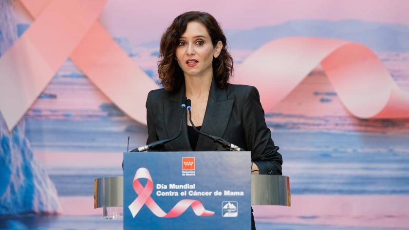 La presidenta en el atril