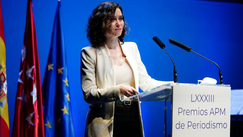 La presidenta Isabel Díaz Ayuso participa en los Premios APM de Periodismo 2021 de la Asociación de la Prensa de Madrid La presidenta durante su intervención