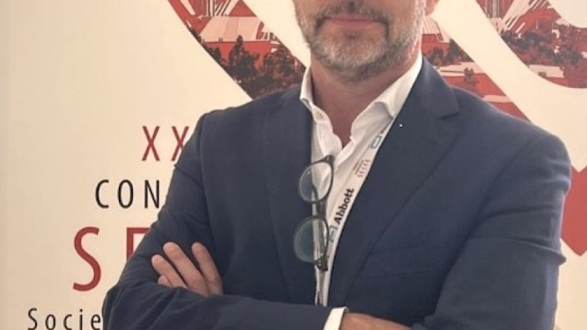 Imagen del Dr Rodríguez-Roda, jefe de Servicio de Cirugía Cardiaca del Hospital Universitario Ramón y Cajal
