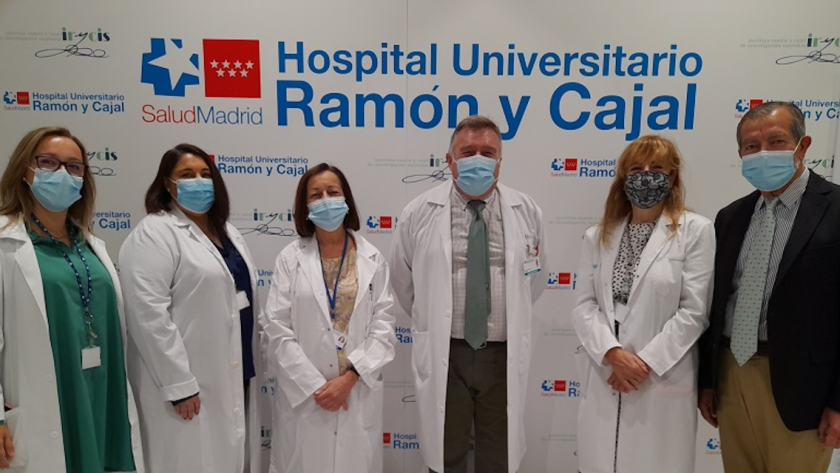 Imagen de fotocall del evento en el Hospital Universitario Ramón y Cajal