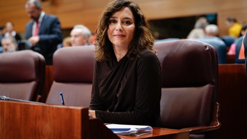 80 centros sanitarios abrirán 24 horas todos los días con médicos y enfermería a partir del 27 de octubre La presidenta en el pleno