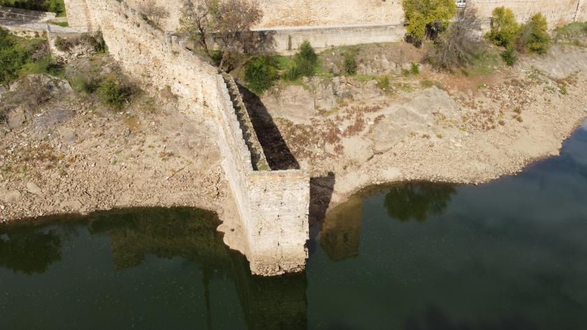 la coracha Buitrago antes de la restauración