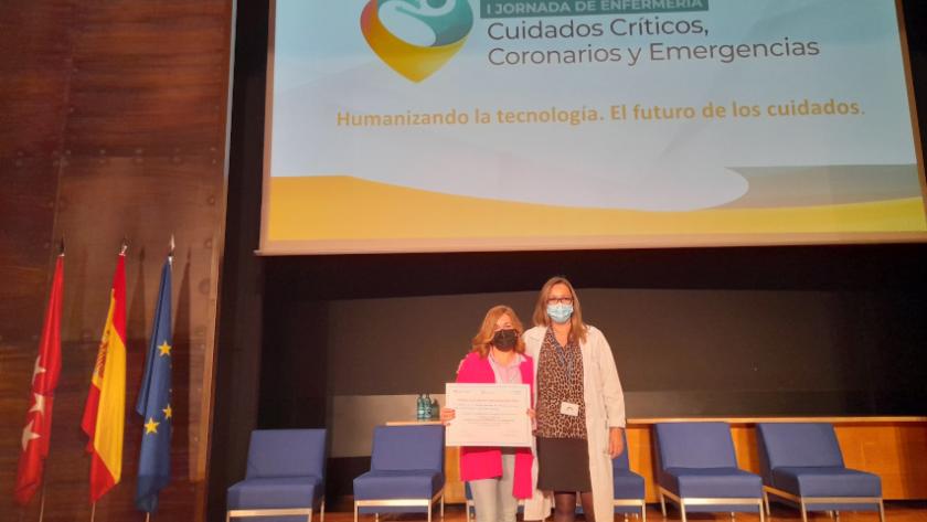 Imagen de entrega del premio a mejor Comunicación Oral