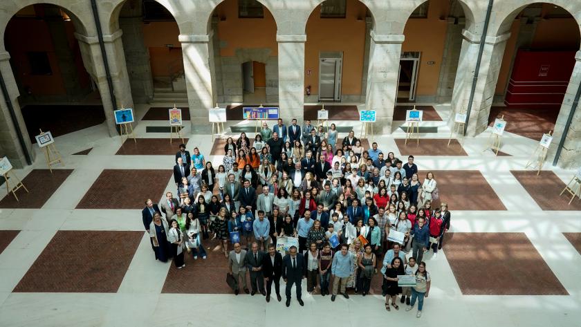 Los concursantes en la Real Casa de Correos