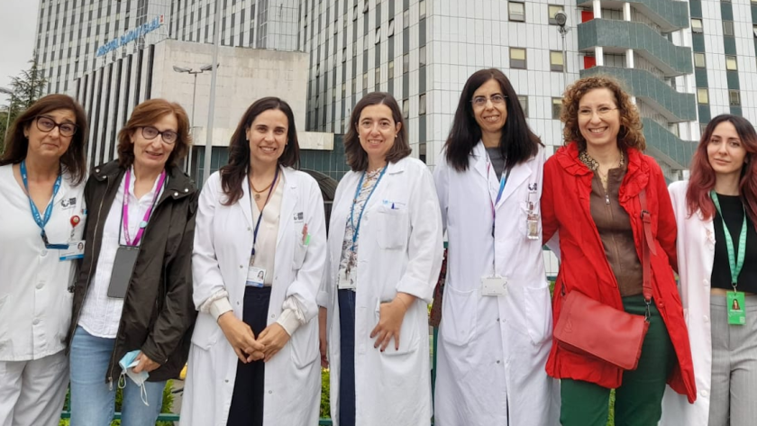 Imagen de parte de los integrantes de la Escuela de Pacientes del Hospital Universitario Ramón y Cajal