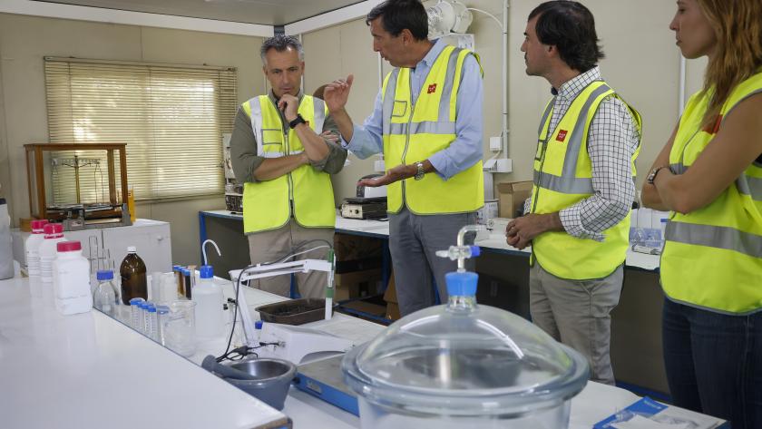 El consejero recorriendo la zona