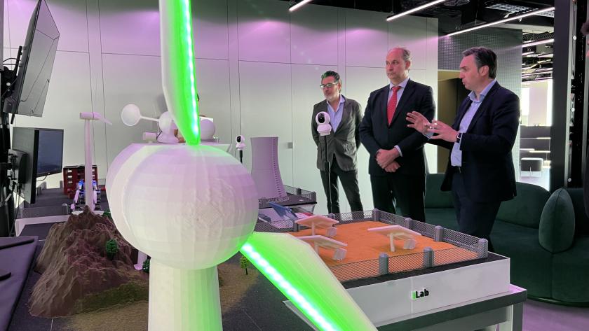 La Comunidad de Madrid neutralizó en 2023 cerca de un 20% más de ataques informáticos a la Administración El consejero en el acto