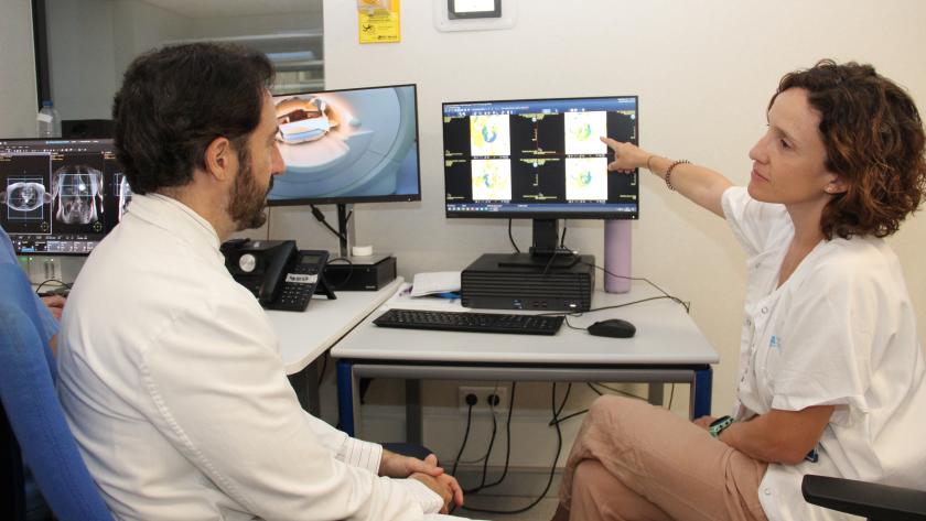 Los radiólogos colaboran con los cardiólogos en la realización de la técnica Los radiólogos y los cardiólogos colaboran en la realización de la técnica