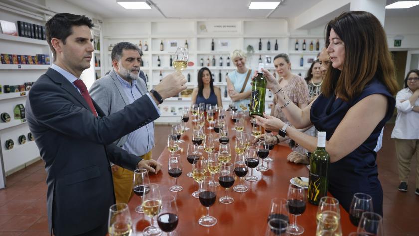 La Comunidad de Madrid estrena un nuevo Museo Histórico de Formación Profesional en la Escuela de la Vid El consejero de Educación, Ciencia y Universidades