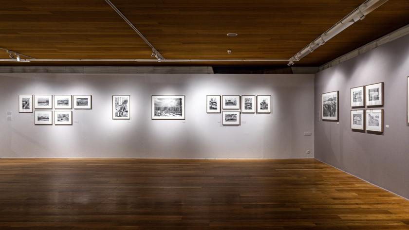 Panorámica de la sala de exposiciones Exposición Javier Campano Barrios Madrid 1976-1980