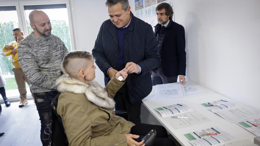 La Comunidad de Madrid entrega 156 nuevas viviendas del Plan Vive destinadas a alquiler a precio asequible en Getafe El consejero Rodrigo