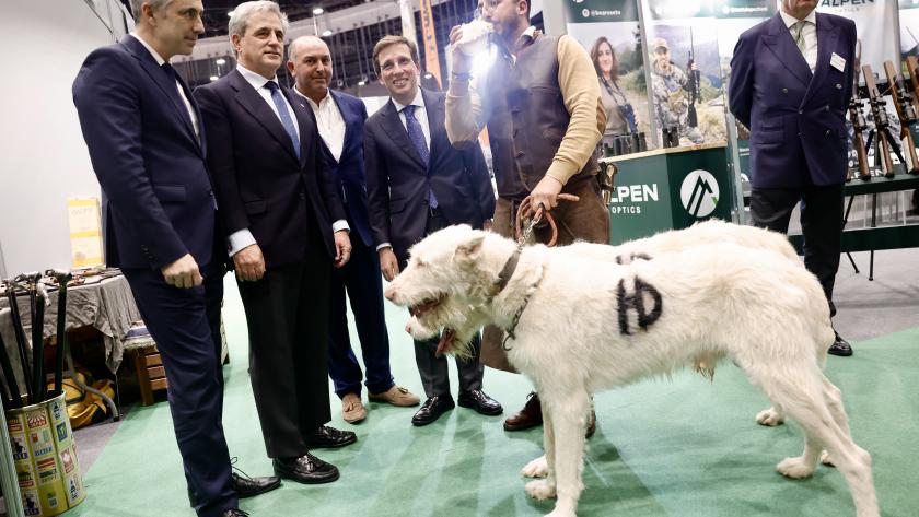 El consejero Carlos Novillo en el reconocimiento de calidad Wildlife Estates La Comunidad de Madrid, reconocida con la etiqueta de calidad por su excelente gestión de la Reserva Nacional de Caza de Sonsaz