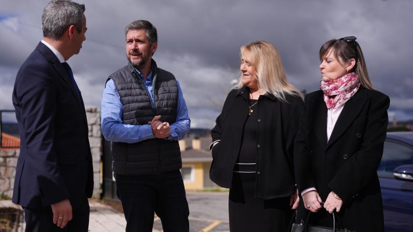 Miguel Ángel García Martín en un momento de su visita a varias actuaciones a cargo del PIR en Torrelaguna