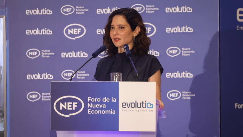 La presidenta Isabel Díaz Ayuso durante el desayuno informativo del Fórum Europa