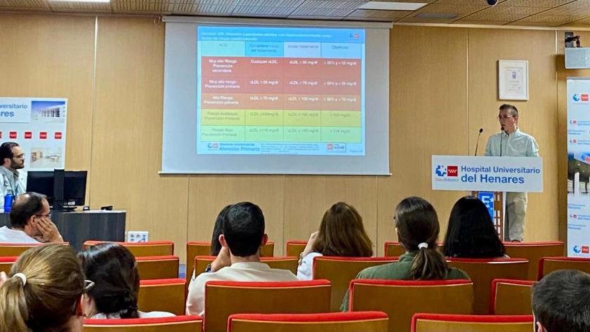 Médico en una intervención