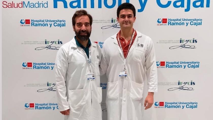 Imagen del Dr De Arriba y el Dr Moreno del Hospital Universitario Ramón y Cajal