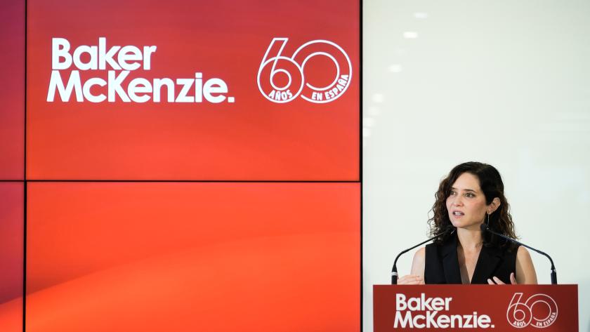 Díaz Ayuso en el 60 aniversario de Baker McKenzie