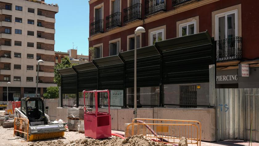 pantallas de protección pantallas de protección en el Paseo de las Delicias por obras de Metro