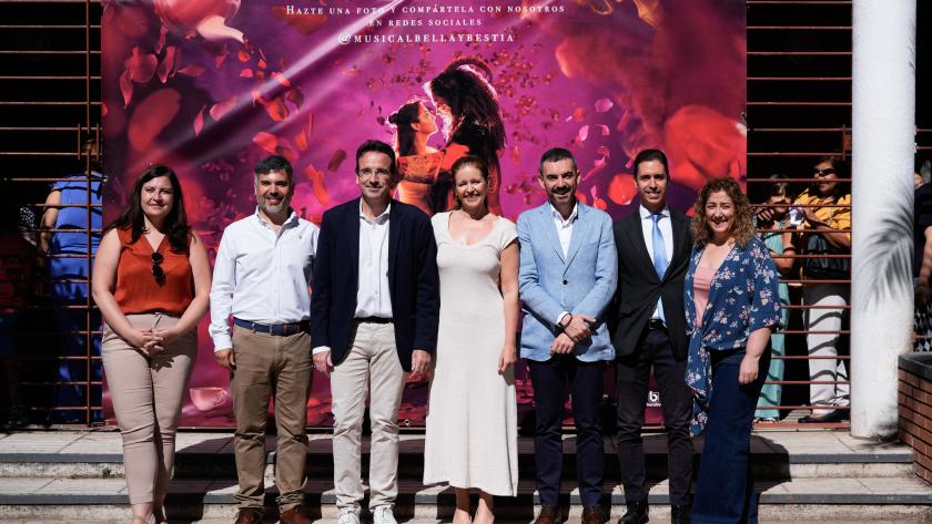 Dávila participa en la jornada organizada en Leganés para celebrar el Día de los Abuelos La consejera Ana Dávila en la jornada organizada en Leganés para celebrar el Día de los Abuelos
