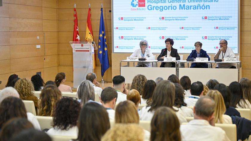 Inauguración de la 2ª edición de VacunaFest en el Hospital Gregorio Marañón profesionales sanitarios