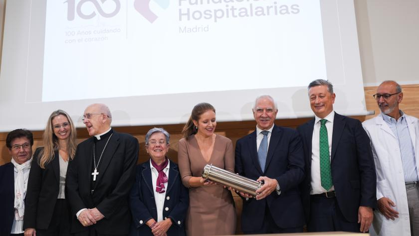Dávila asiste al acto conmemorativo del centenario del Hospital Beata María Ana La consejera Ana Dávila durante el centenario del Hospital Beata María Ana
